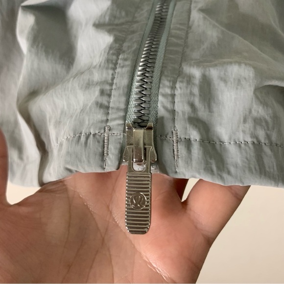 Lululemon womens gray pack & glyde full zip hooded jacket 4 - Picture 4 of 10